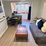 London Apartment - Close To Kings Cross!